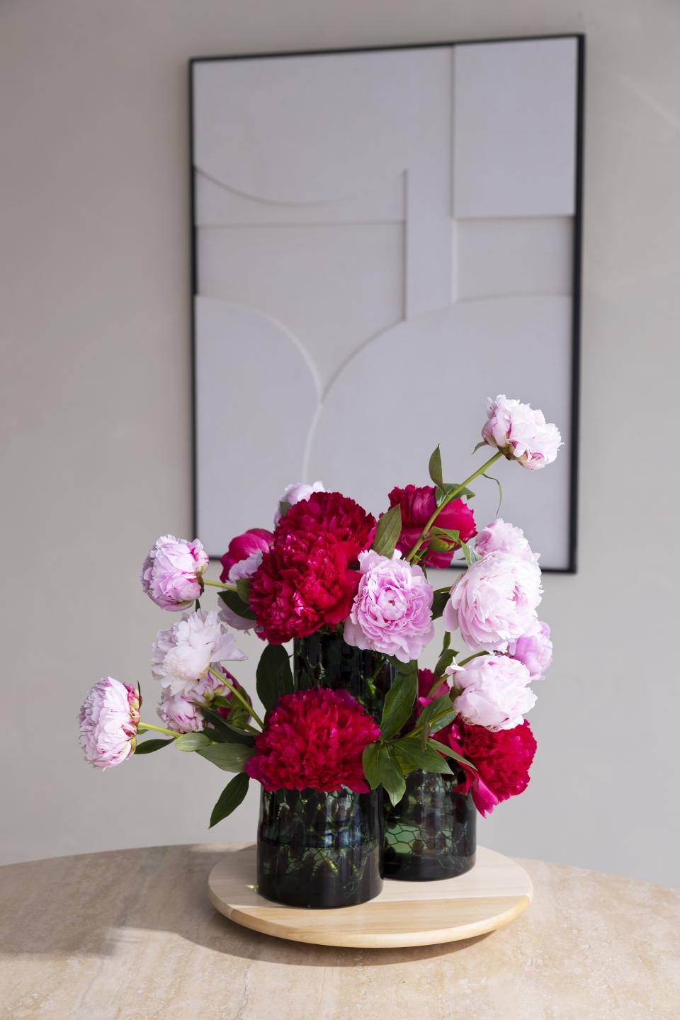 flower pyramid with peonies or roses