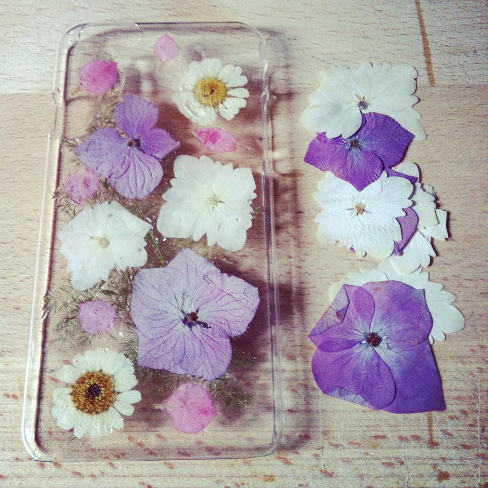 A pressed floral phone case Flower Mobile Phone Cases on funnyhowflowersdothat.co.uk
