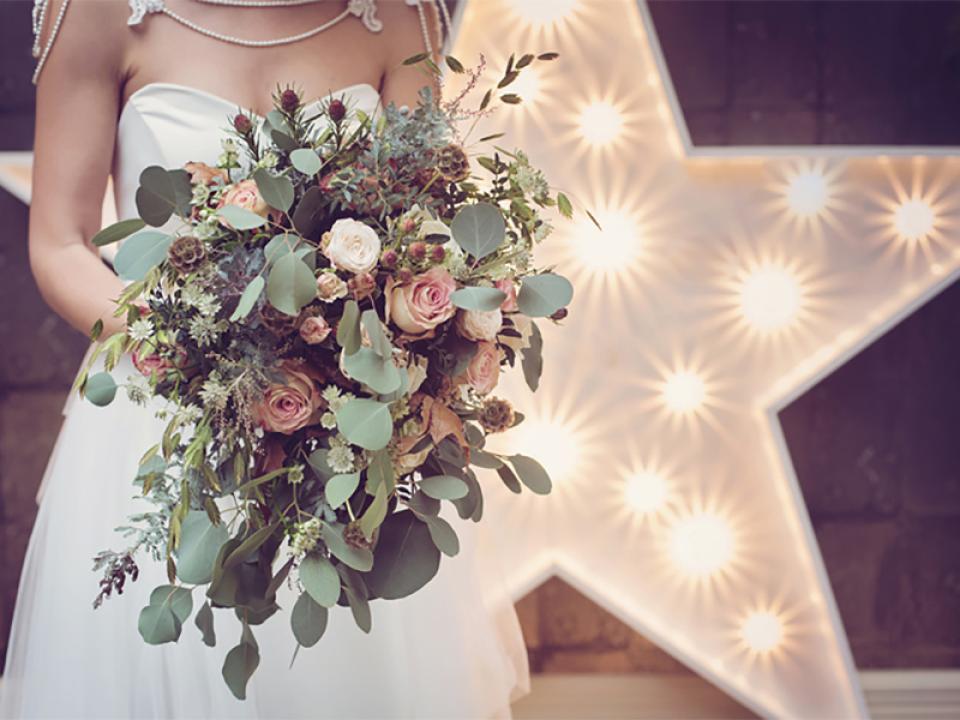 Winter wedding bouquet