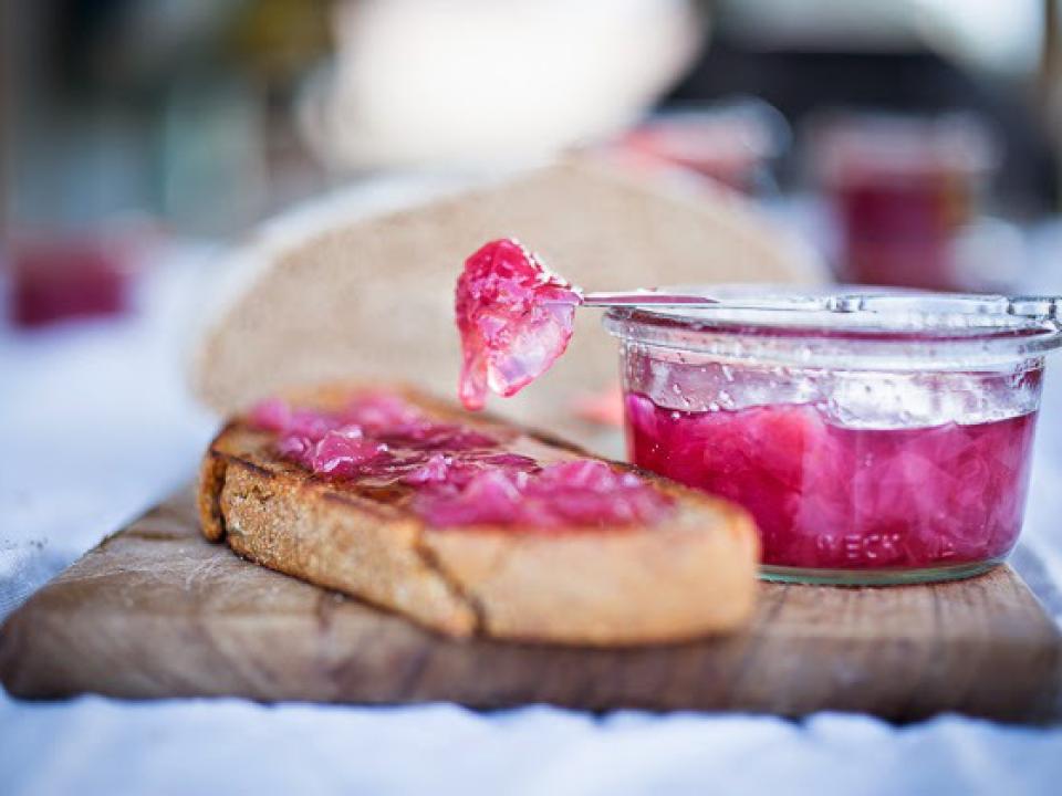 rose-petal-jam rose-petal-jam