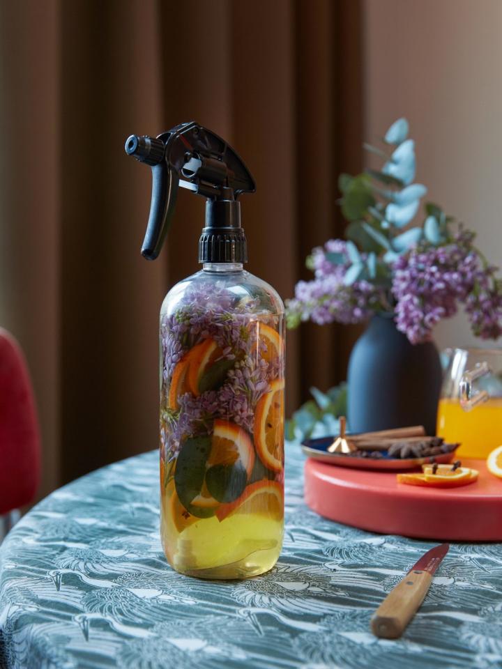 Flower sprayer store