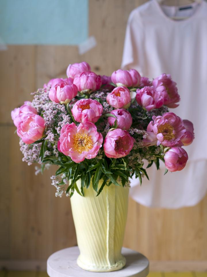 A pink peony display from funnyhowflowersdothat.co.uk