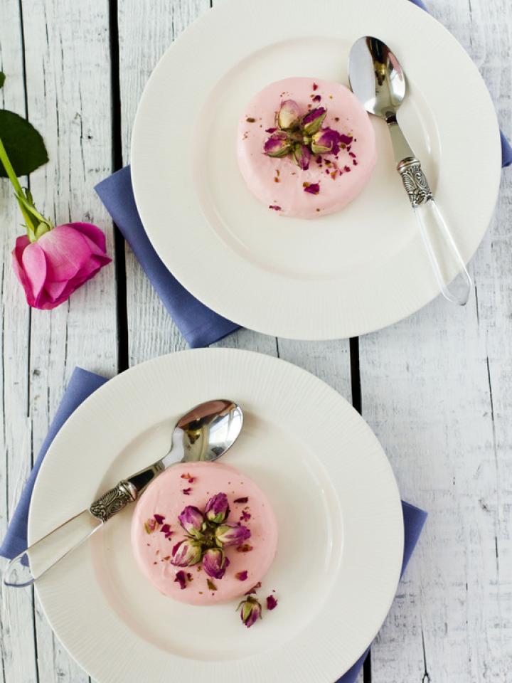 rose panna cotta funnyhowflowersdothat